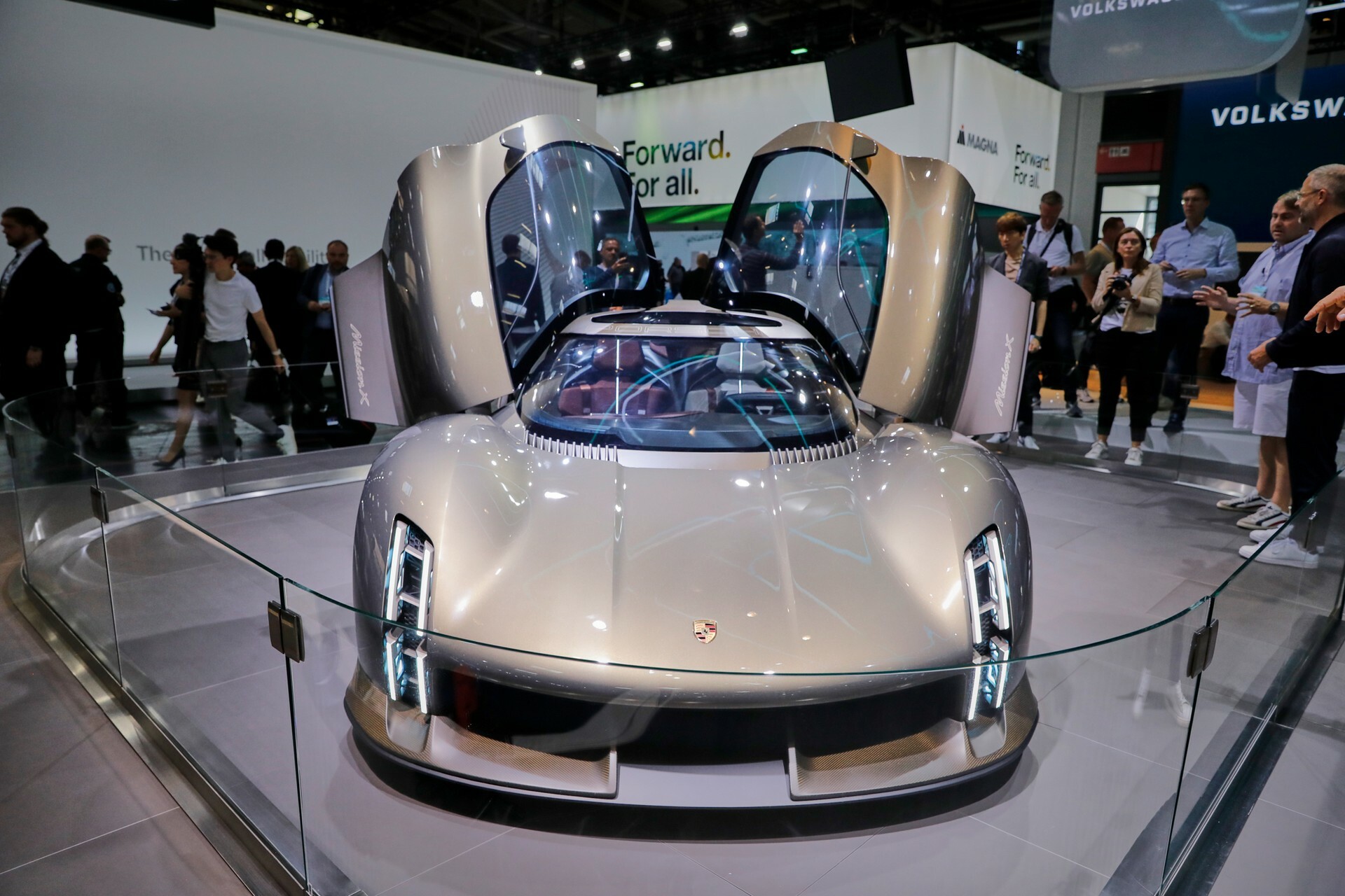 Porsche Mission X Munich CarScoops 908 8