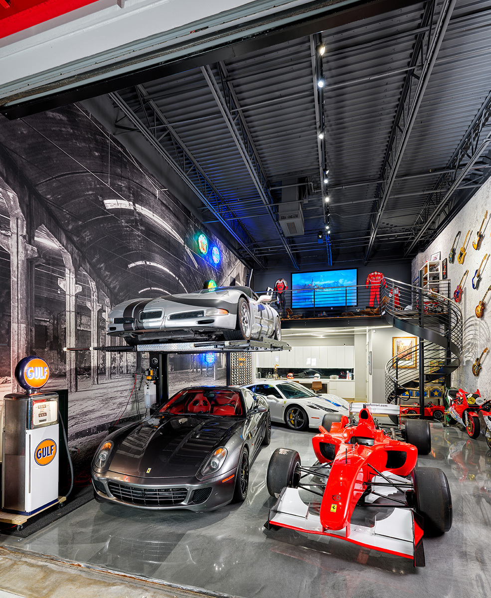 The Hanger 9
