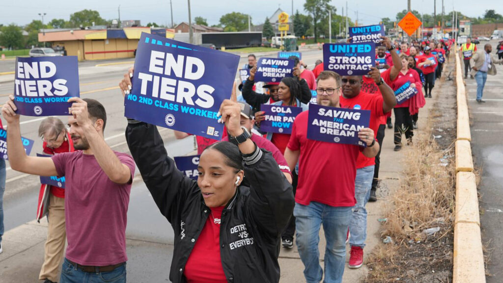  UAW To Expand Strikes On Friday If “Serious Progress” Not Made By Noon