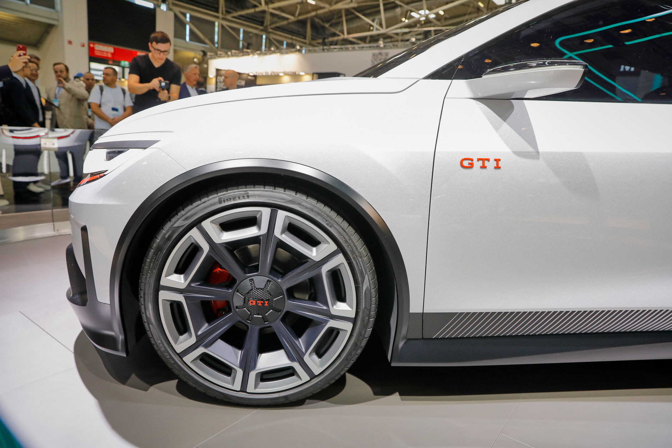 VW ID GTI Concept MS 22 Carscoops