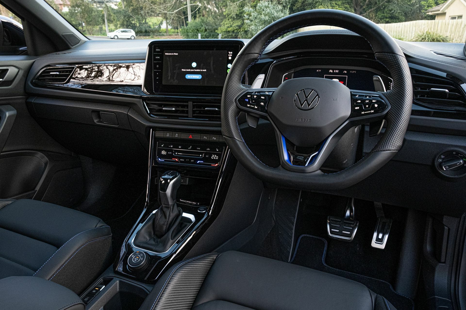 VW T-Roc R - 24