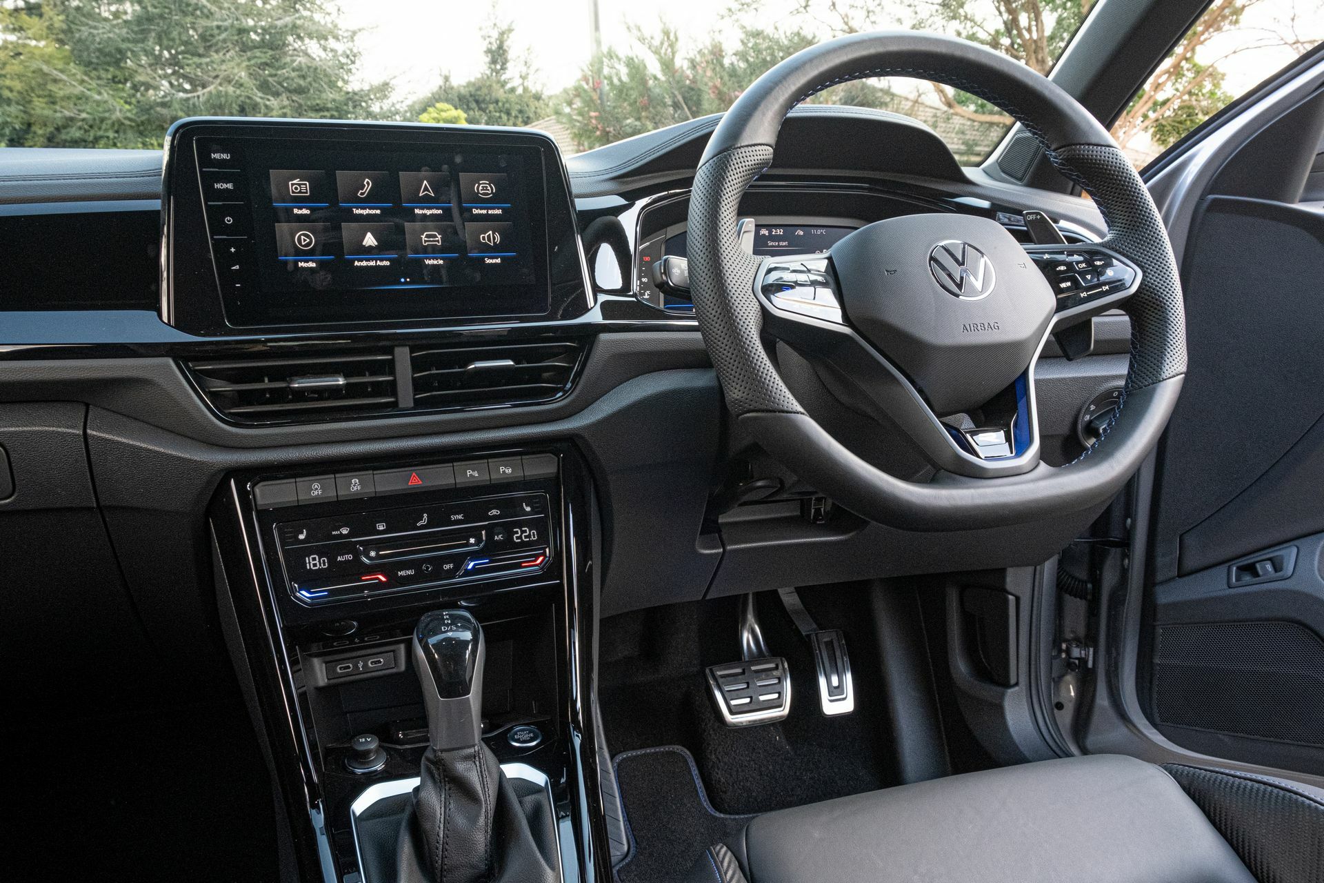 VW T-Roc R - 29