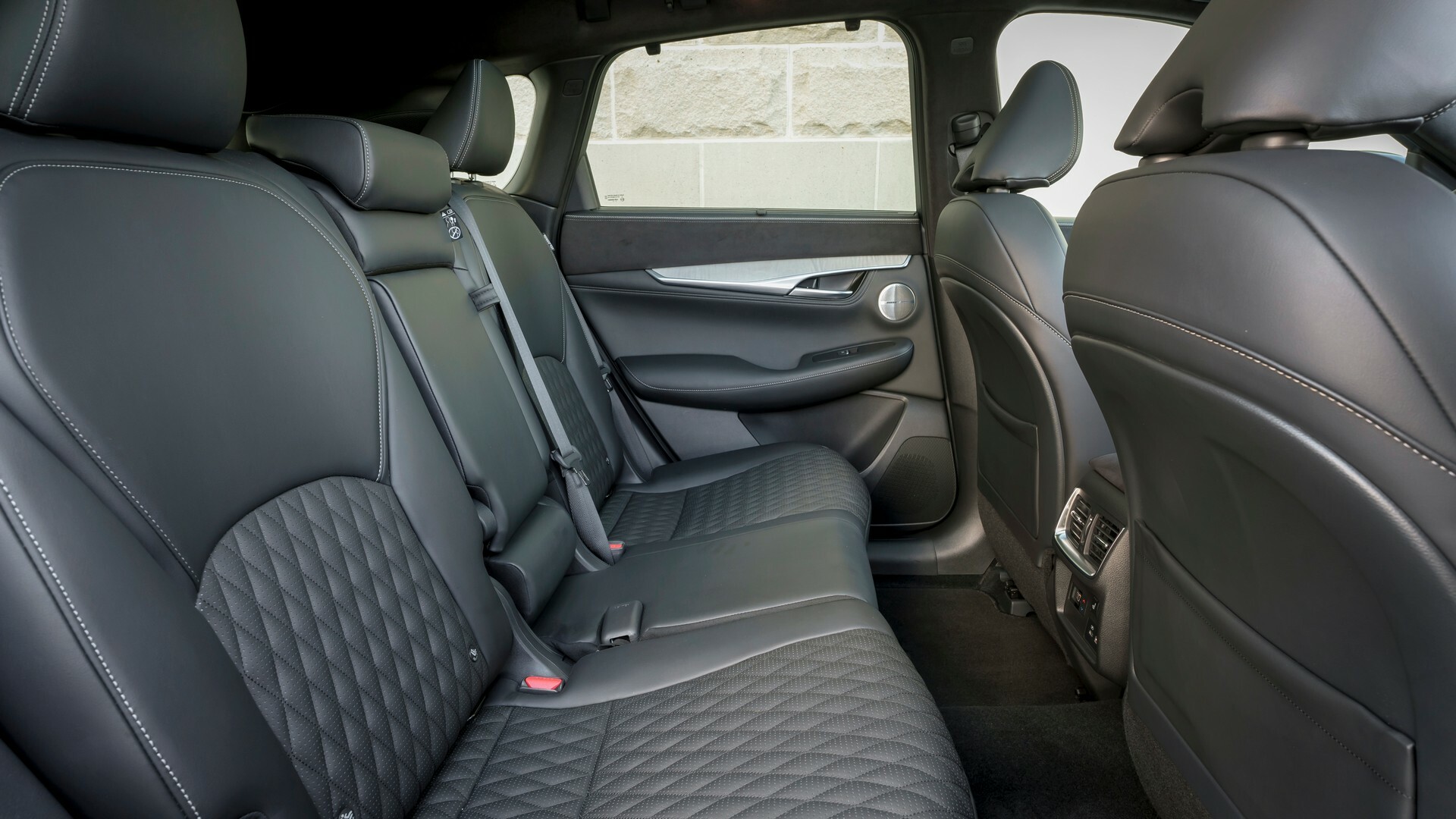 2024 Infiniti QX50 1018 20