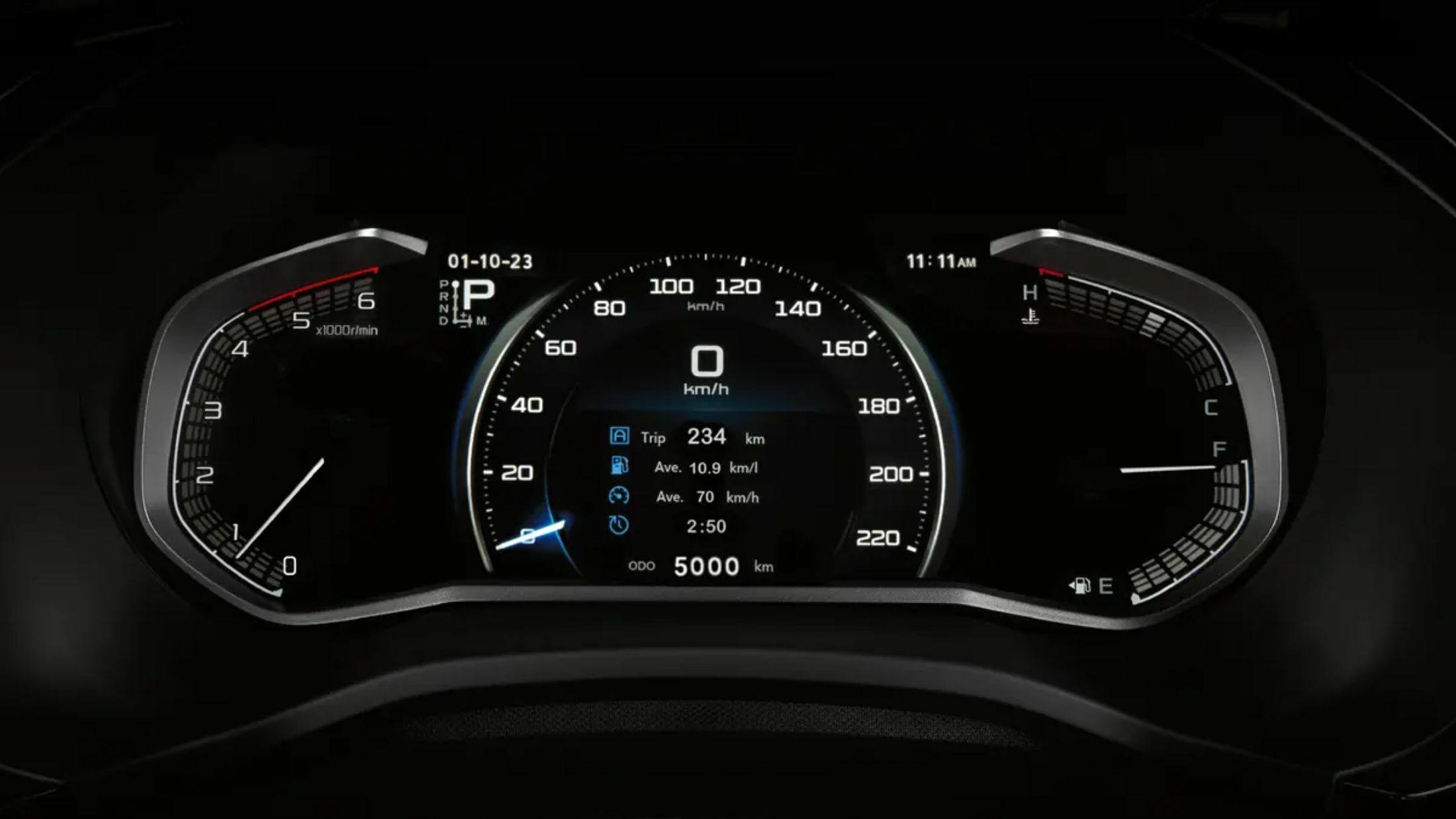 2024 Isuzu D-Max V-Cross Interior (6)