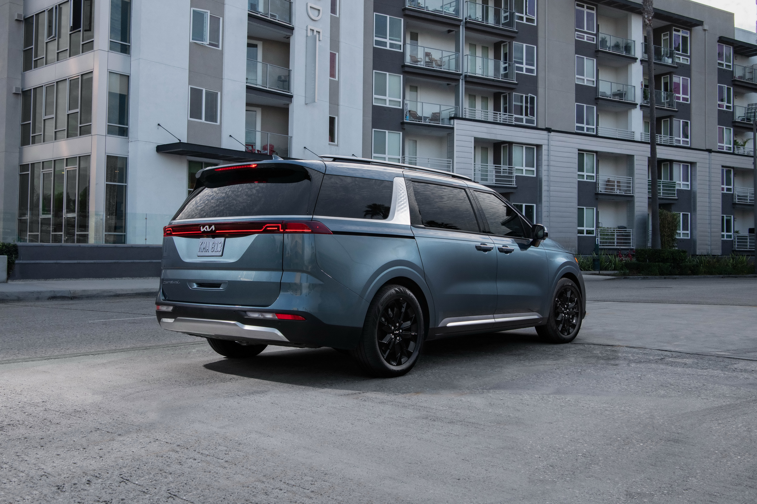2024 Kia Carnival 1