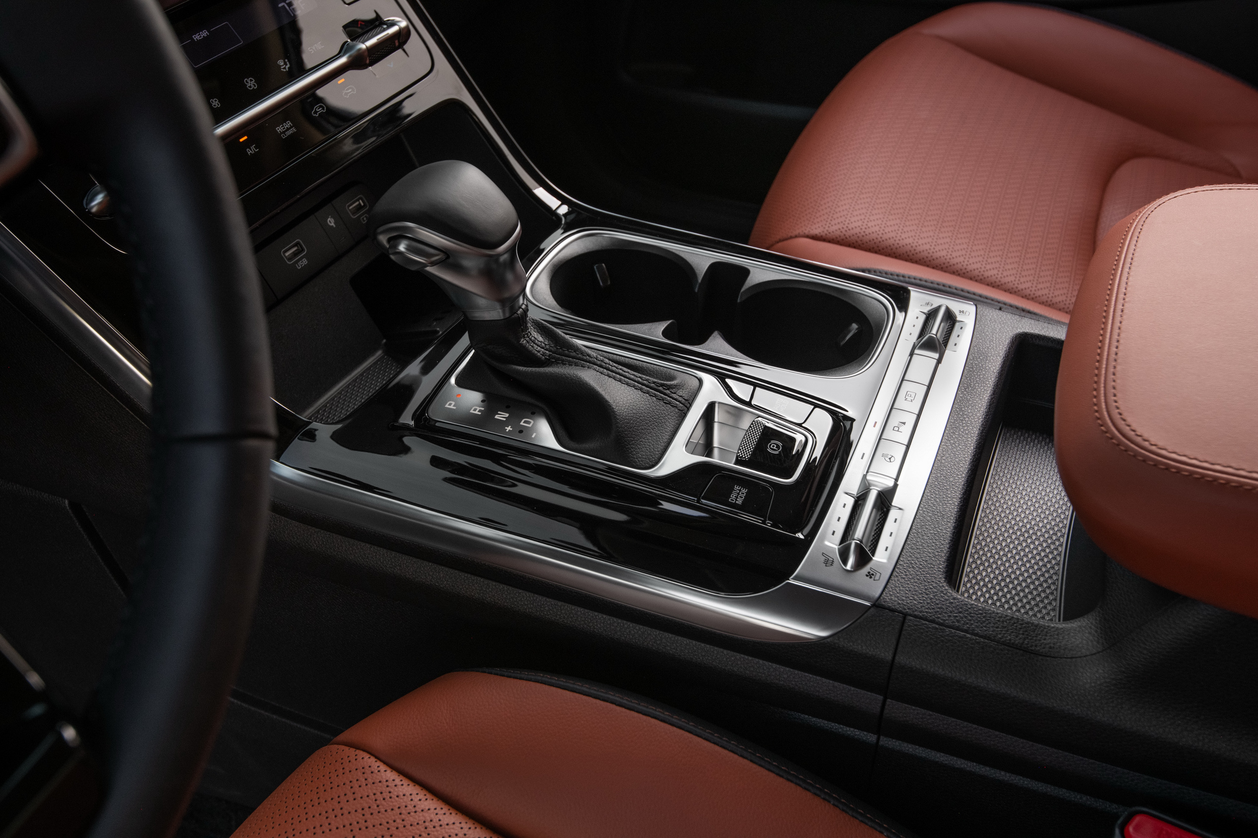 2024 Kia Carnival 17 Interior