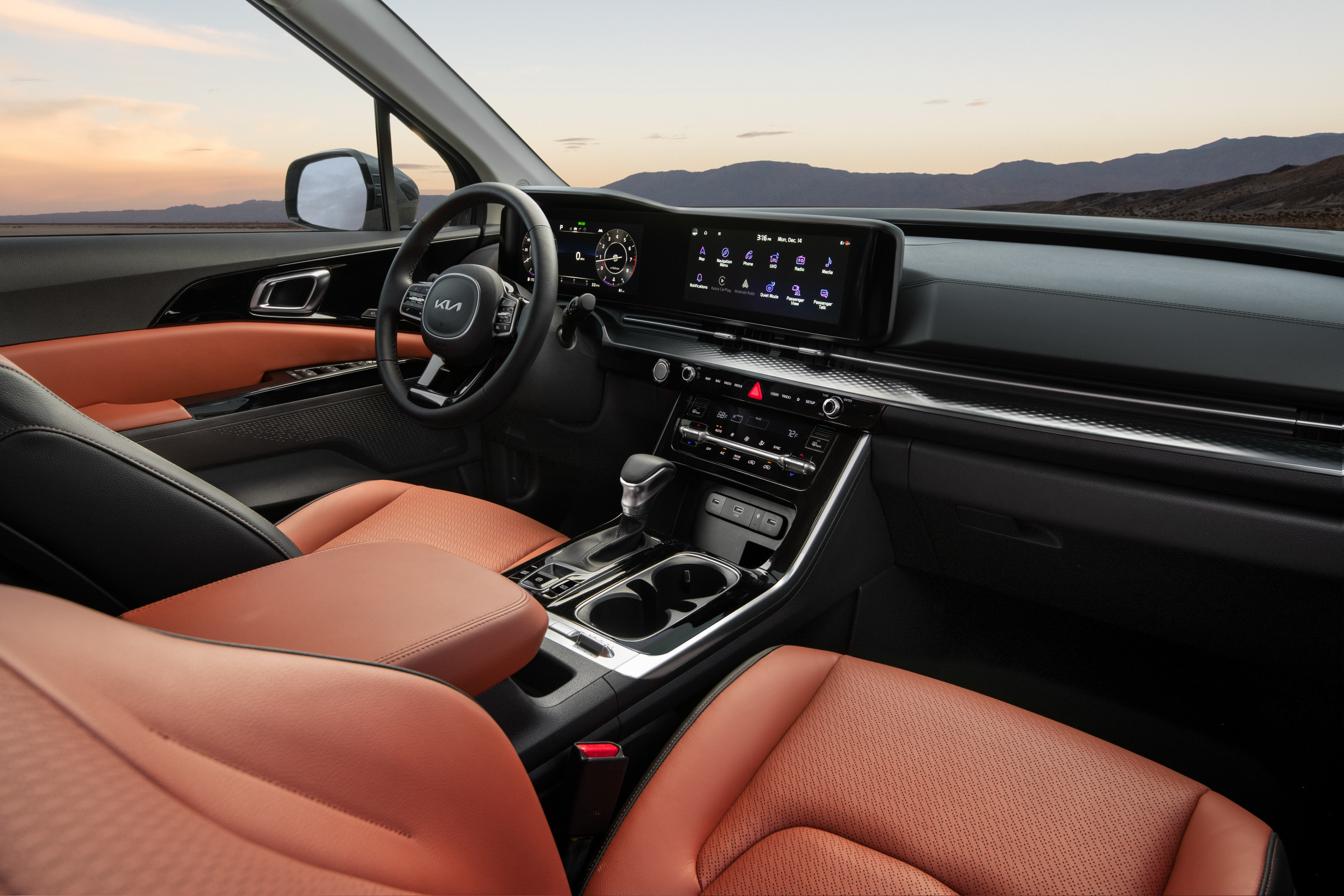 2024 Kia Carnival 7 Interior
