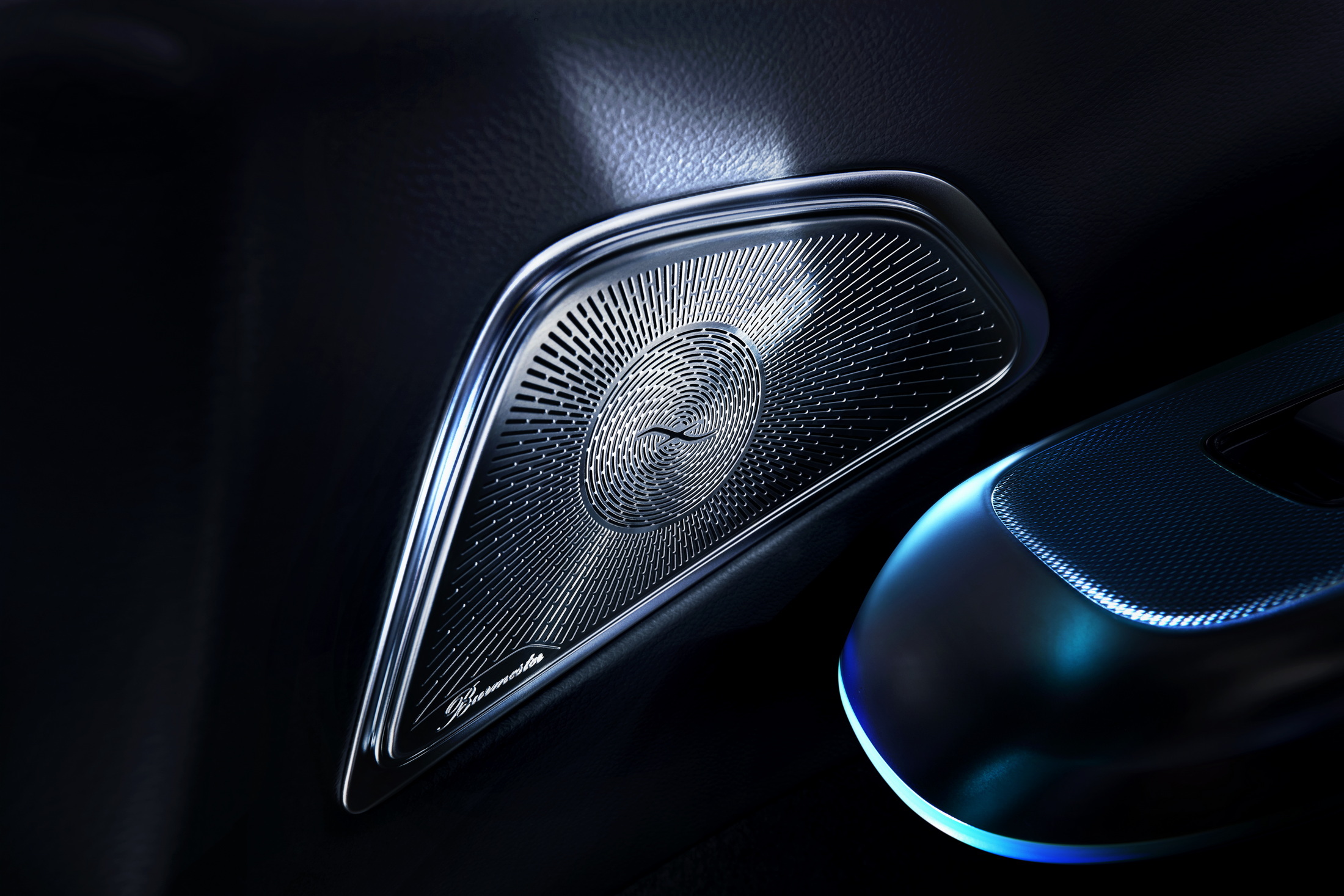 2024 Mercedes-Benz E-Class AMG Line Interior (6)