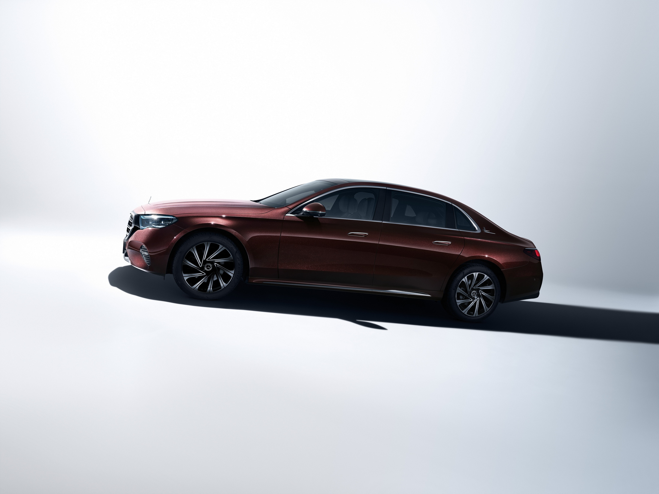 2024 Mercedes-Benz E-Class L (3)