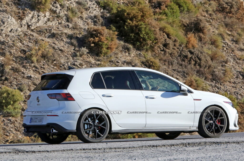 2024 VW Golf GTI Facelift Spotted Testing Its Minor Tweaks