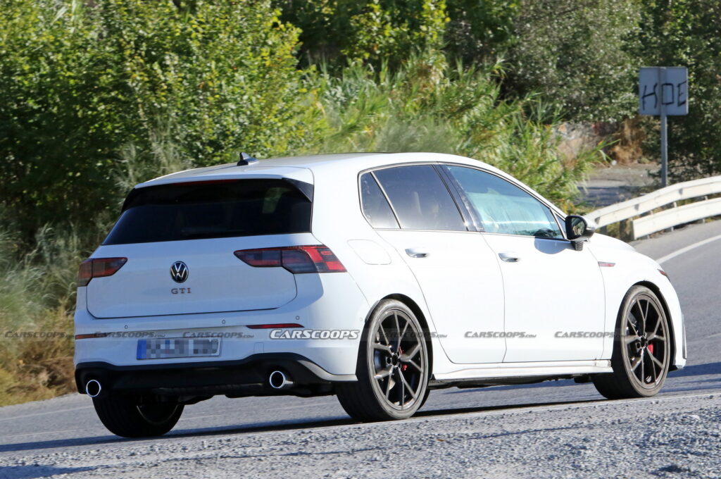 2024 VW Golf GTI Facelift Spotted Testing Its Minor Tweaks