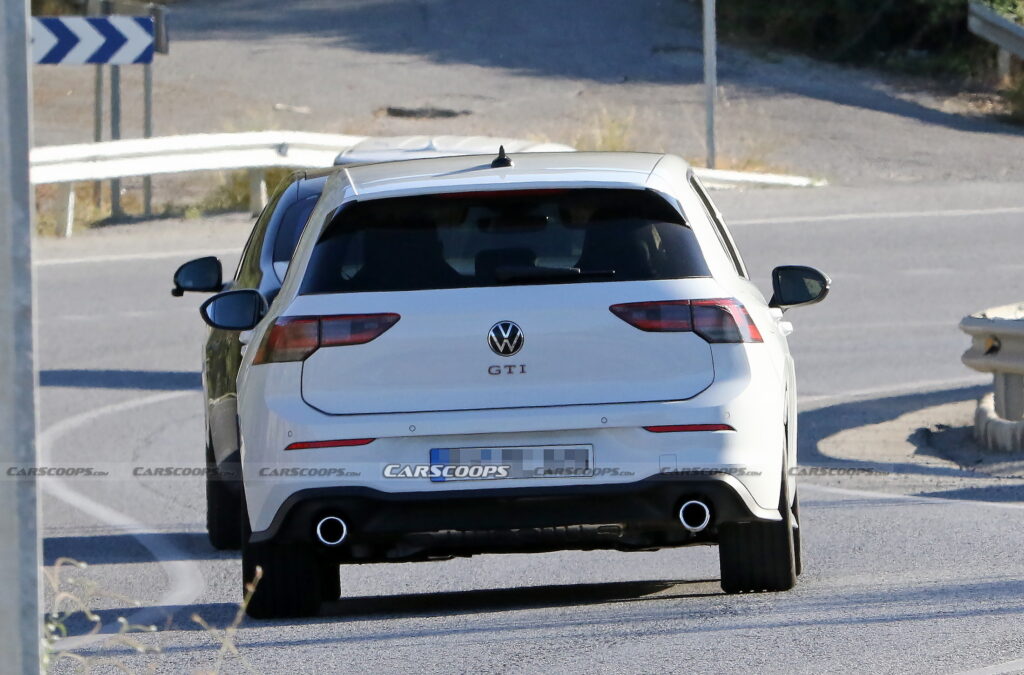 2024 VW Golf GTI Facelift Spotted Testing Its Minor Tweaks