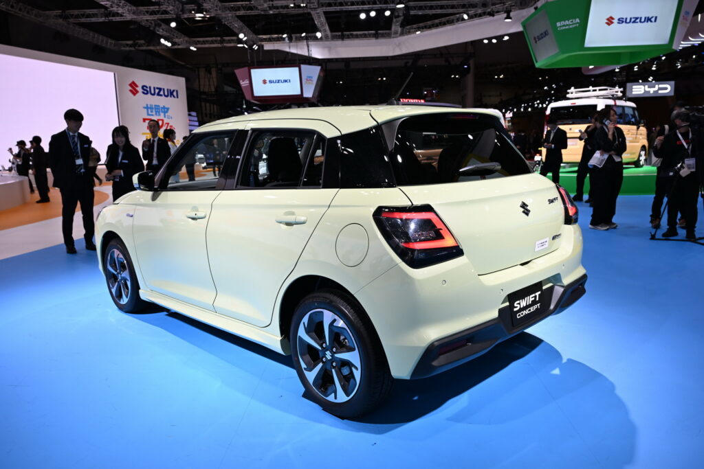 New Suzuki Swift Makes Euro Debut With Standard Mild-Hybrid Power