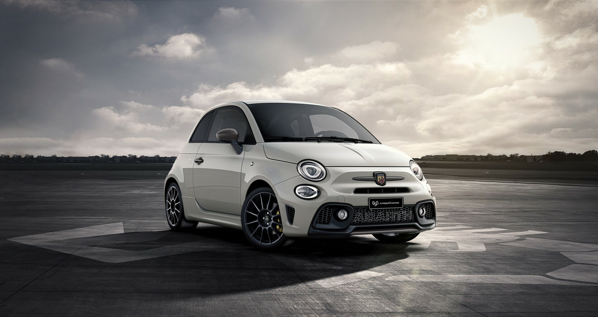 2023 Fiat 695 Competizione Sends Out Combustion Model Down Under ...