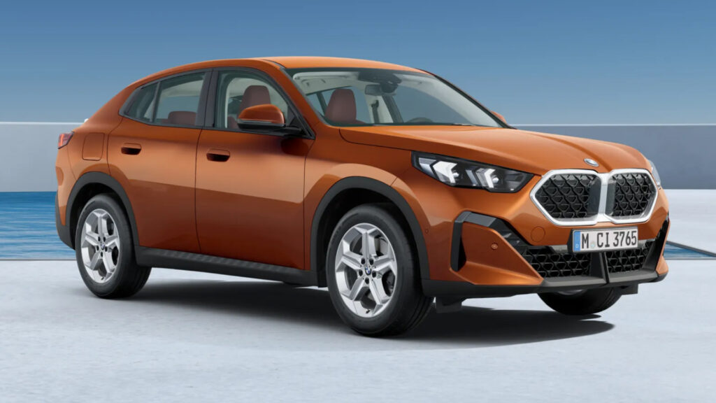  How Ugly Can You Make The 2024 BMW X2 Look?