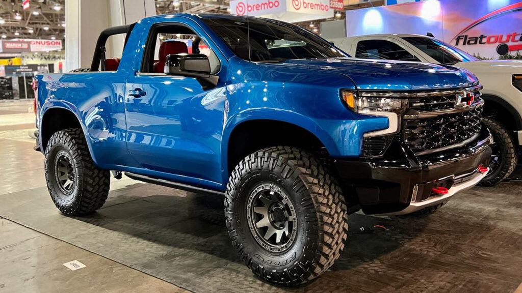  This Silverado-Based Chevy K5 Blazer At SEMA Is Just About Perfect