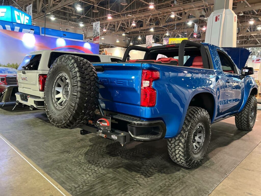  This Silverado-Based Chevy K5 Blazer At SEMA Is Just About Perfect