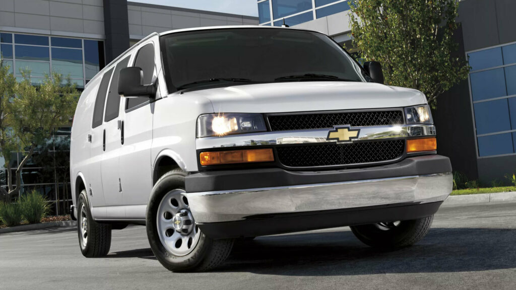  Feds Investigating Chevy Express And GMC Savana For Transmission Fault