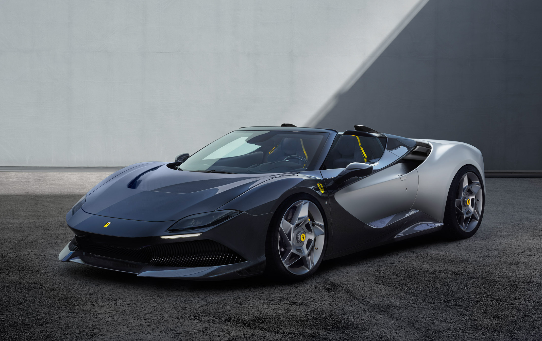 New Ferrari SP-8 One-Off Is A No-Roof Roadster With Roma Rear