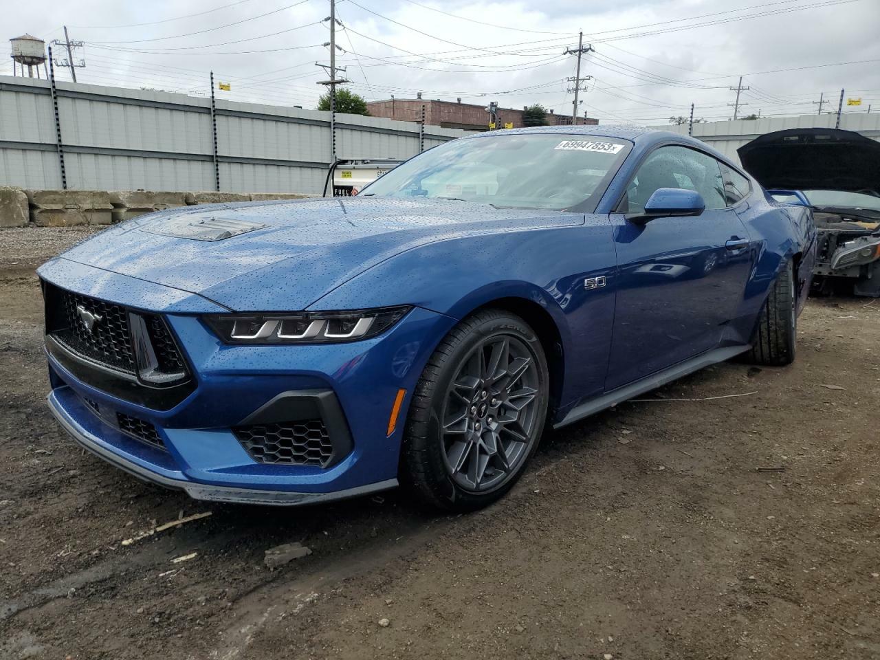 Ford Mustang 1