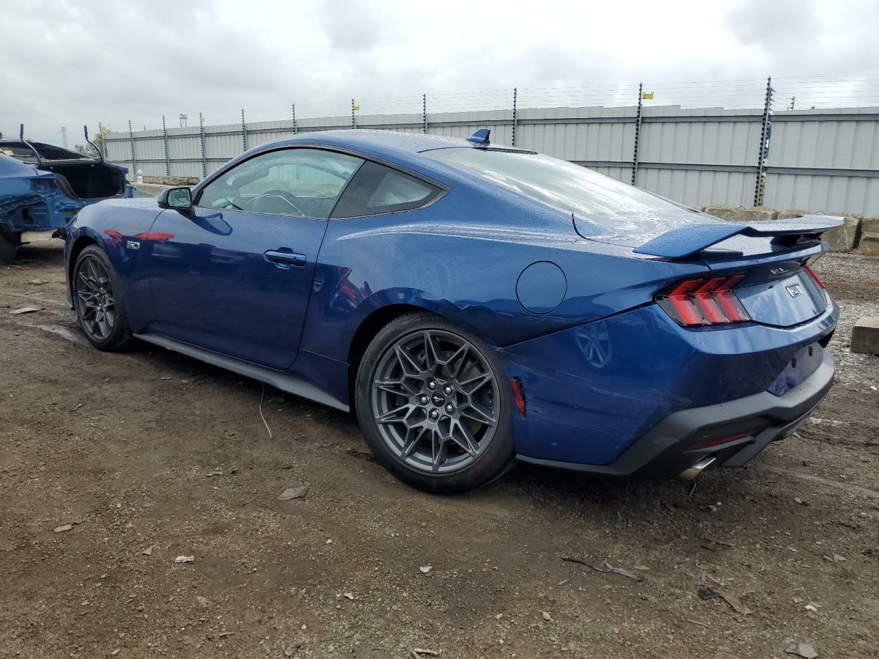 Ford Mustang 2