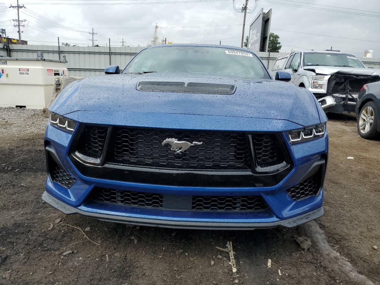 Ford Mustang 5