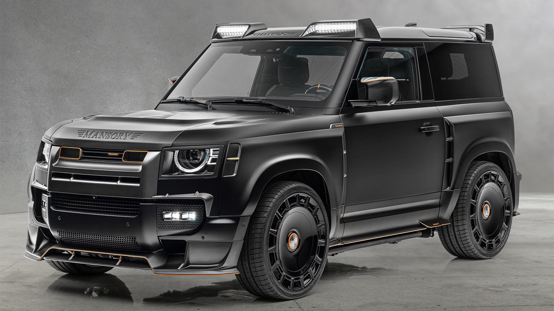 Mansory's Land Rover Defender V8 Black Edition Is The Ultimate Pose-Mobile