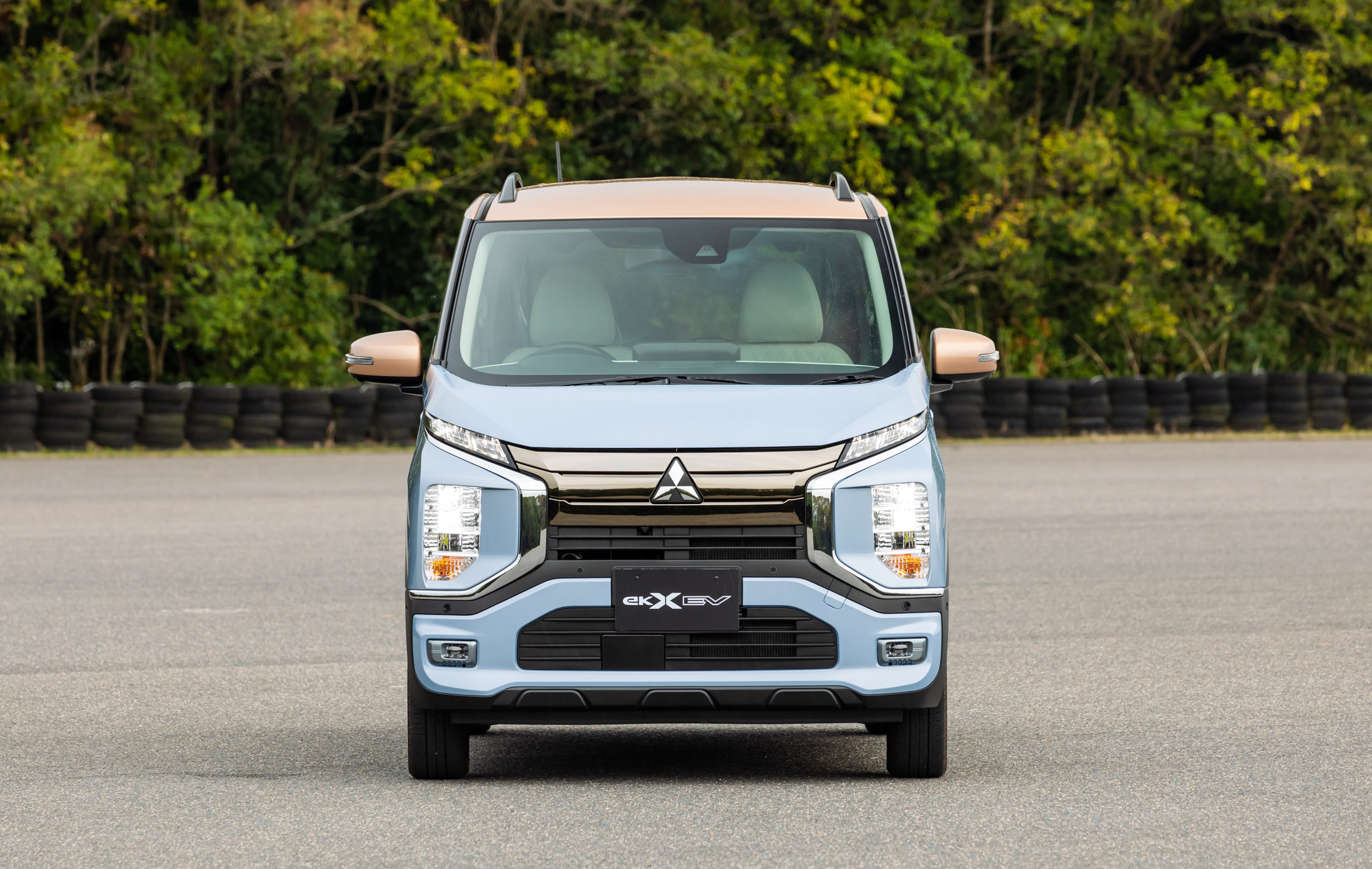 Mitsubishi eK X 00006