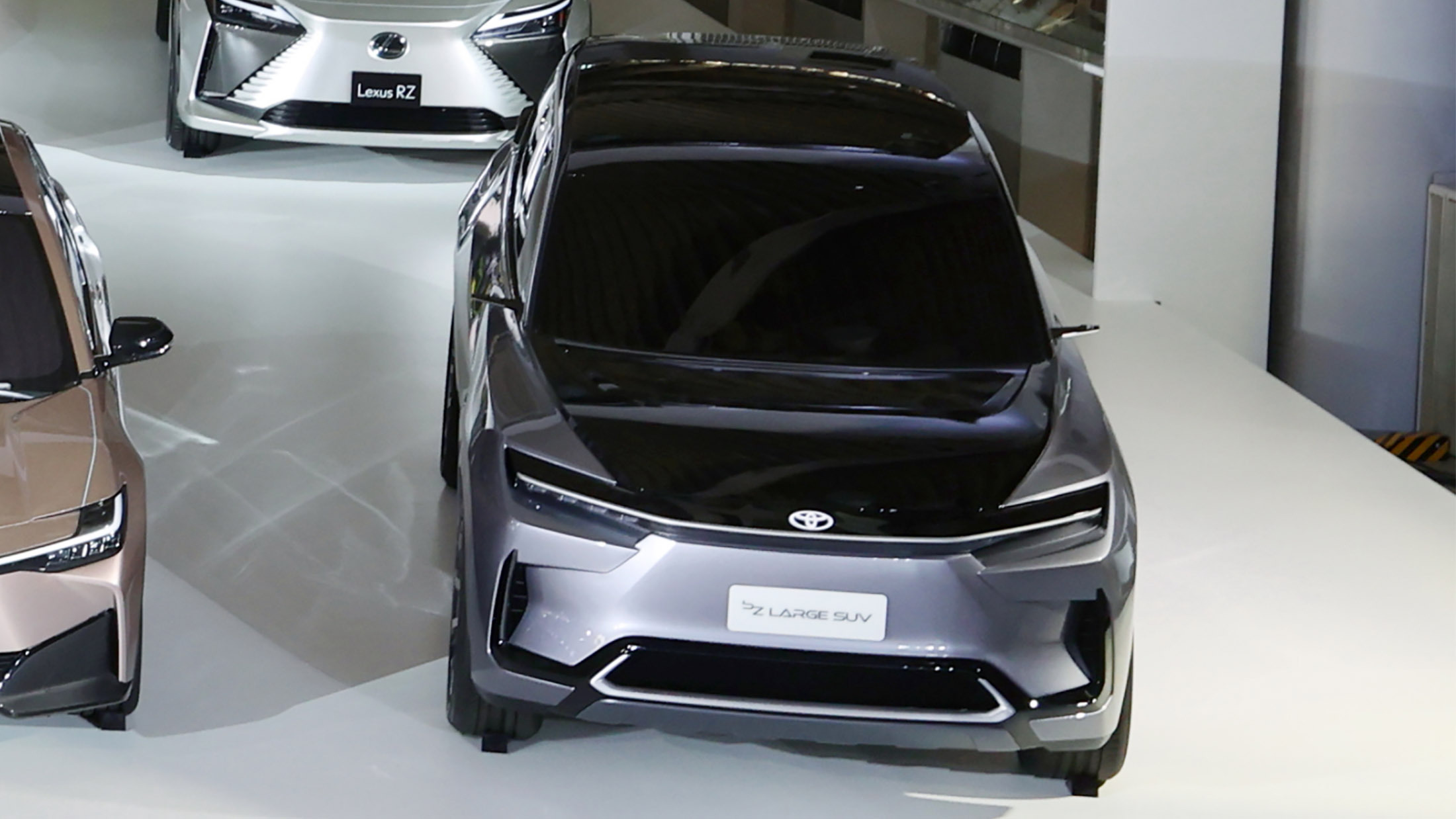 Toyota bZ Large Concept (8)