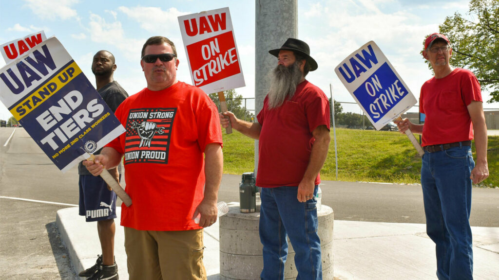  UAW Doesn’t Expand Strike, But Suggests They Almost Shut Down GM’s Arlington Assembly