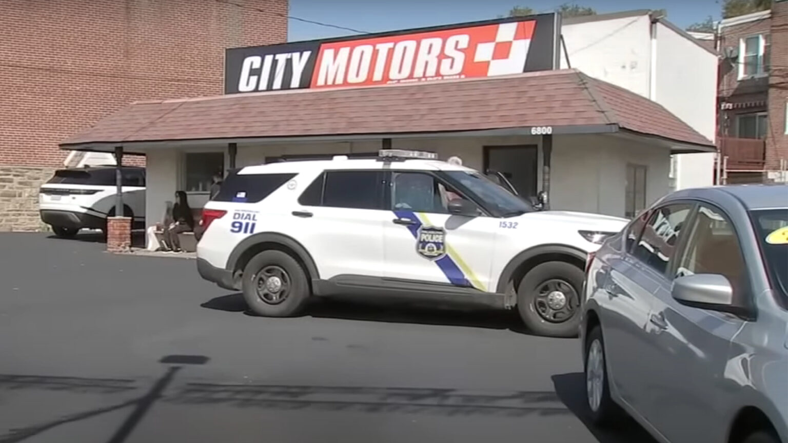 Thieves Steal Seven Cars From Philly Used Car Dealer Open For Less Than