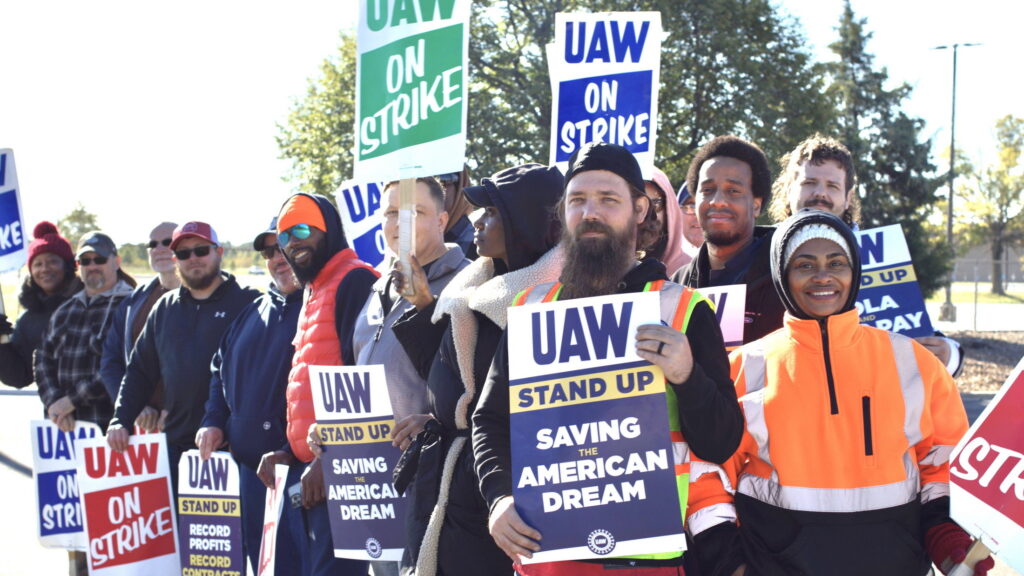  UAW, GM Reach Tentative Contract Deal, Potentially Ending Six-Weeks Of Striking