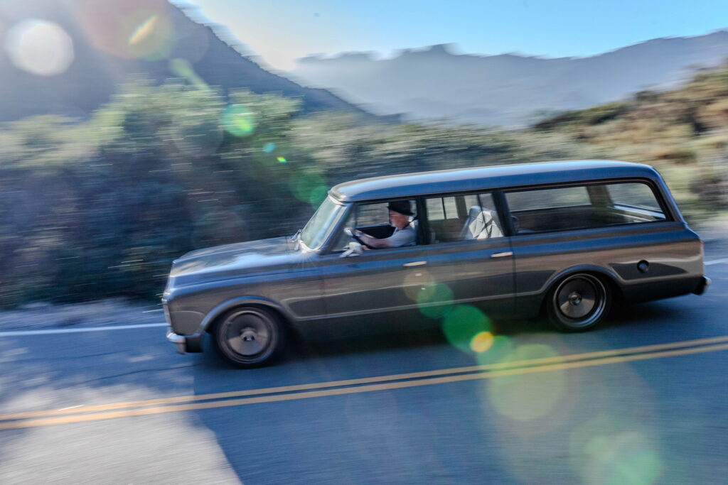 Icon's 1970 Suburban is a 1000-hp highway hauler - Hagerty Media