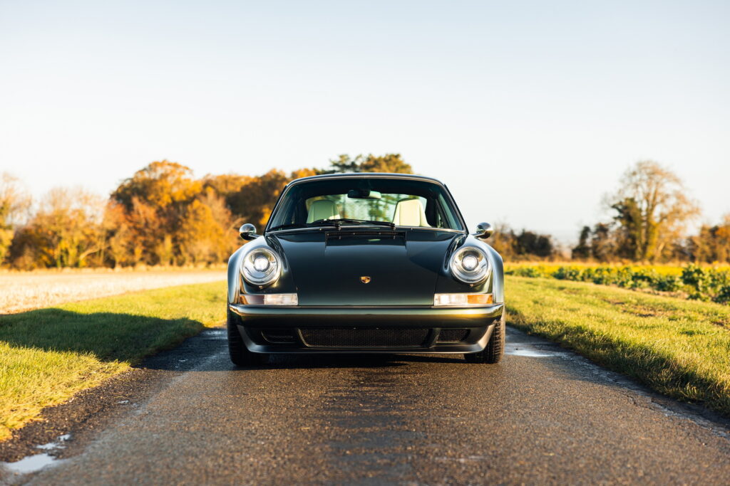 Porsche 964 Restomod