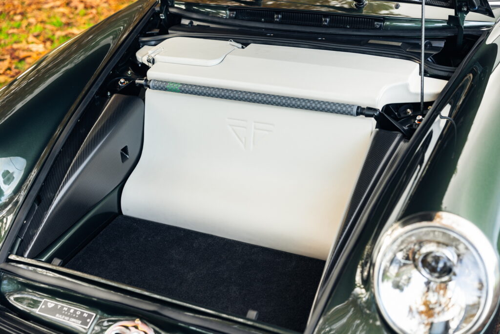 Porsche 964 Restomod