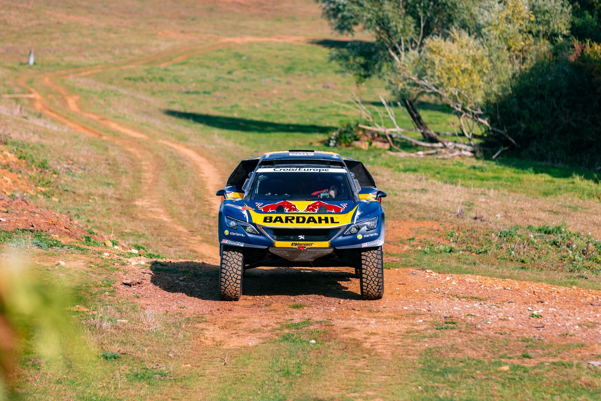 El Peugeot 3008 DKR Maxi consigue un nuevo triplete en la cuarta etapa del Dakar 2018 - Foto