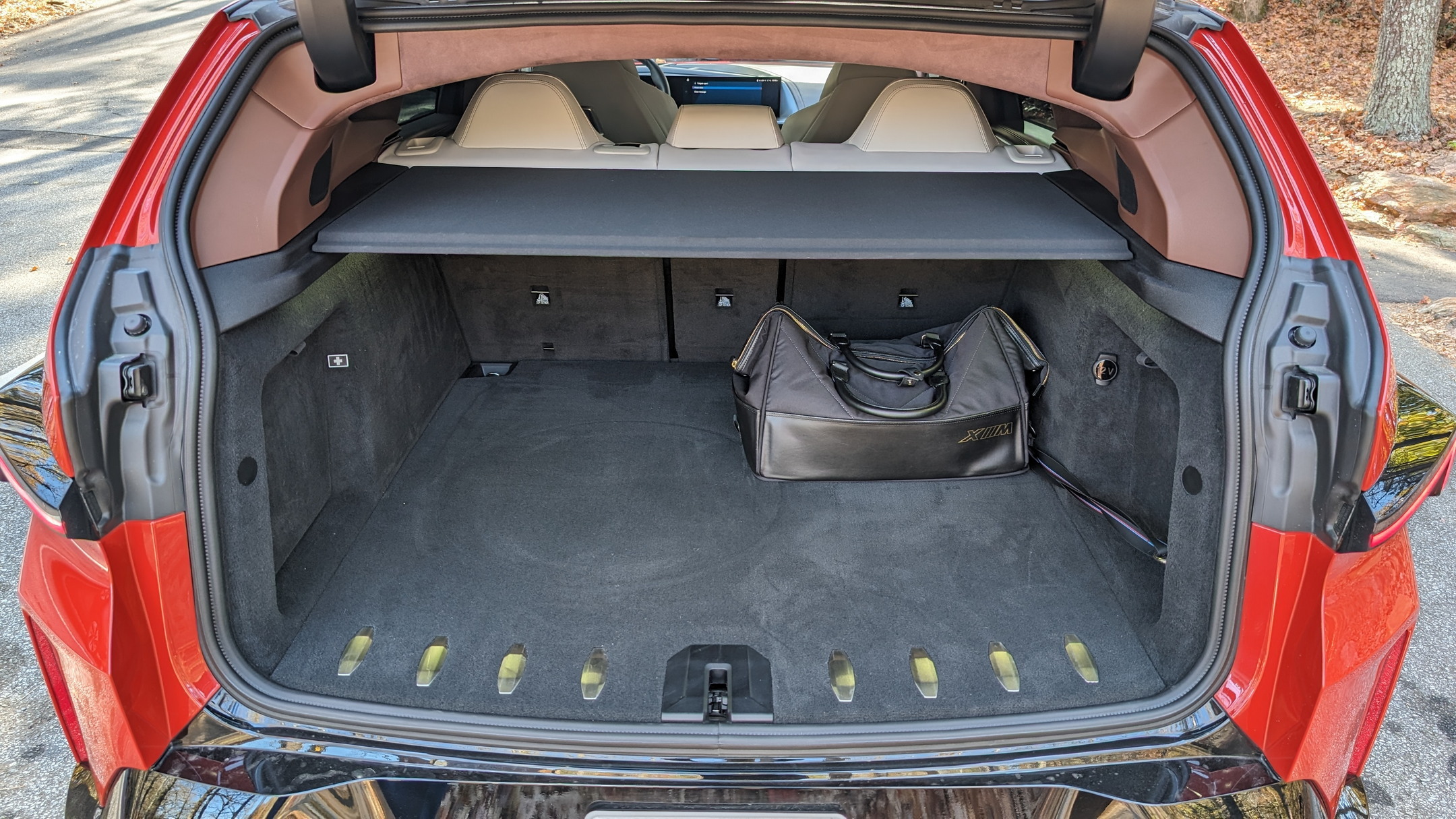 2023 BMW XM 35 Stephen Rivers for Carscoops