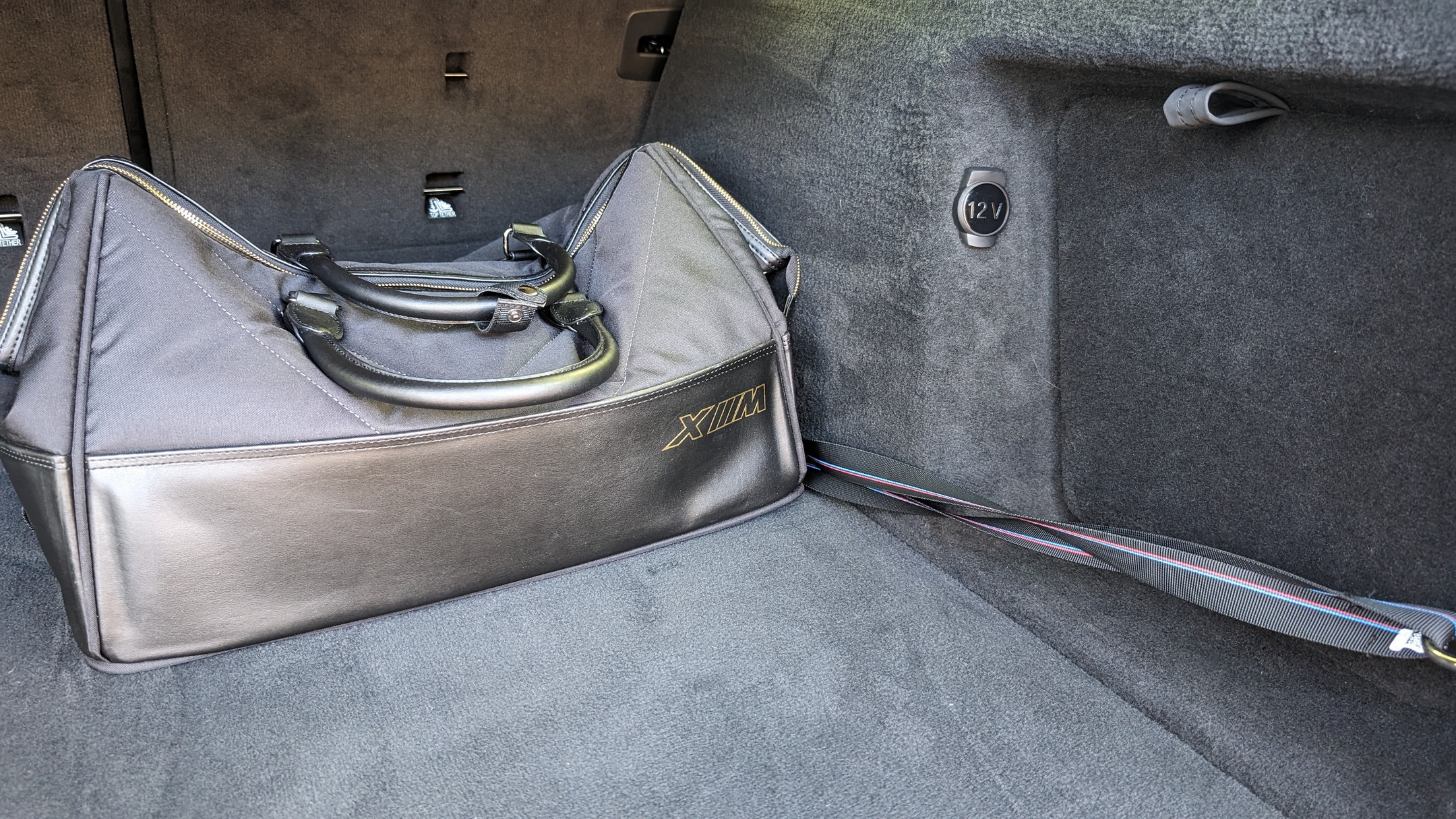 2023 BMW XM 38 Stephen Rivers for Carscoops
