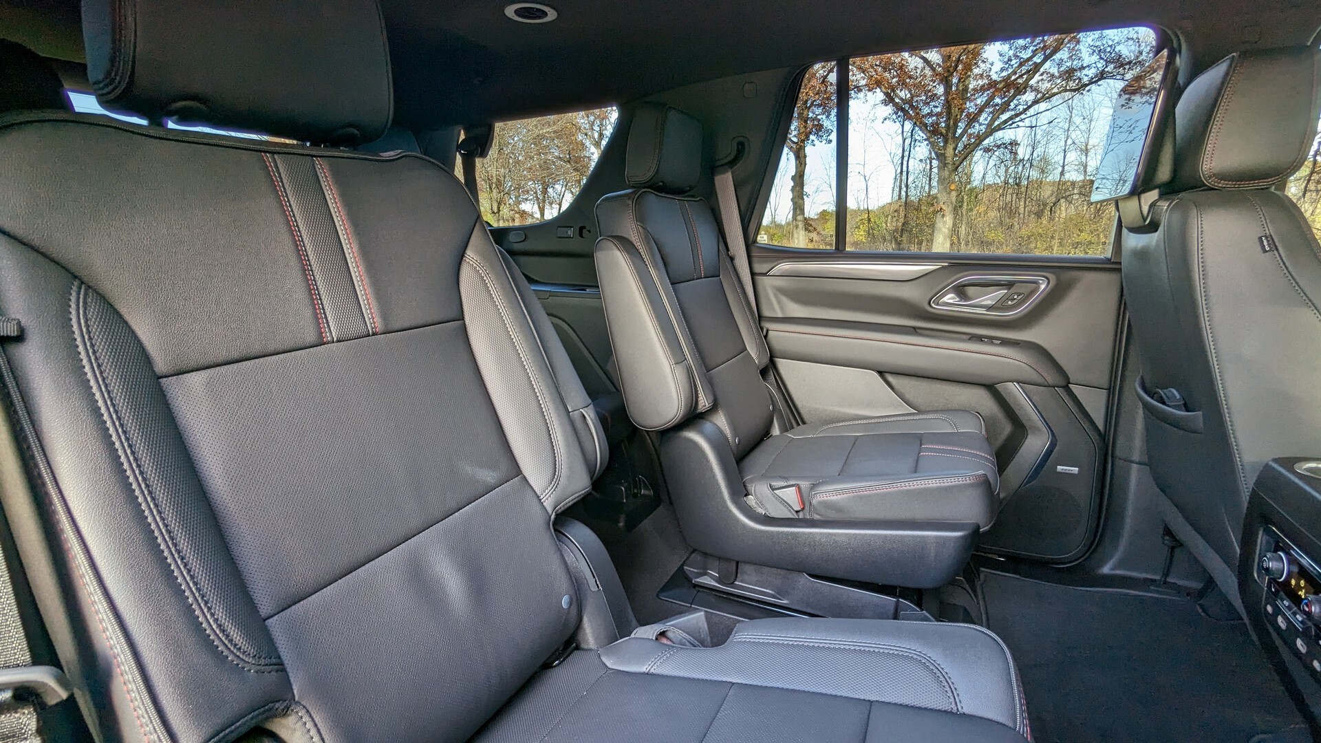 2023 Chevrolet Tahoe RST Performance Edition MG CarScoops 1105 218