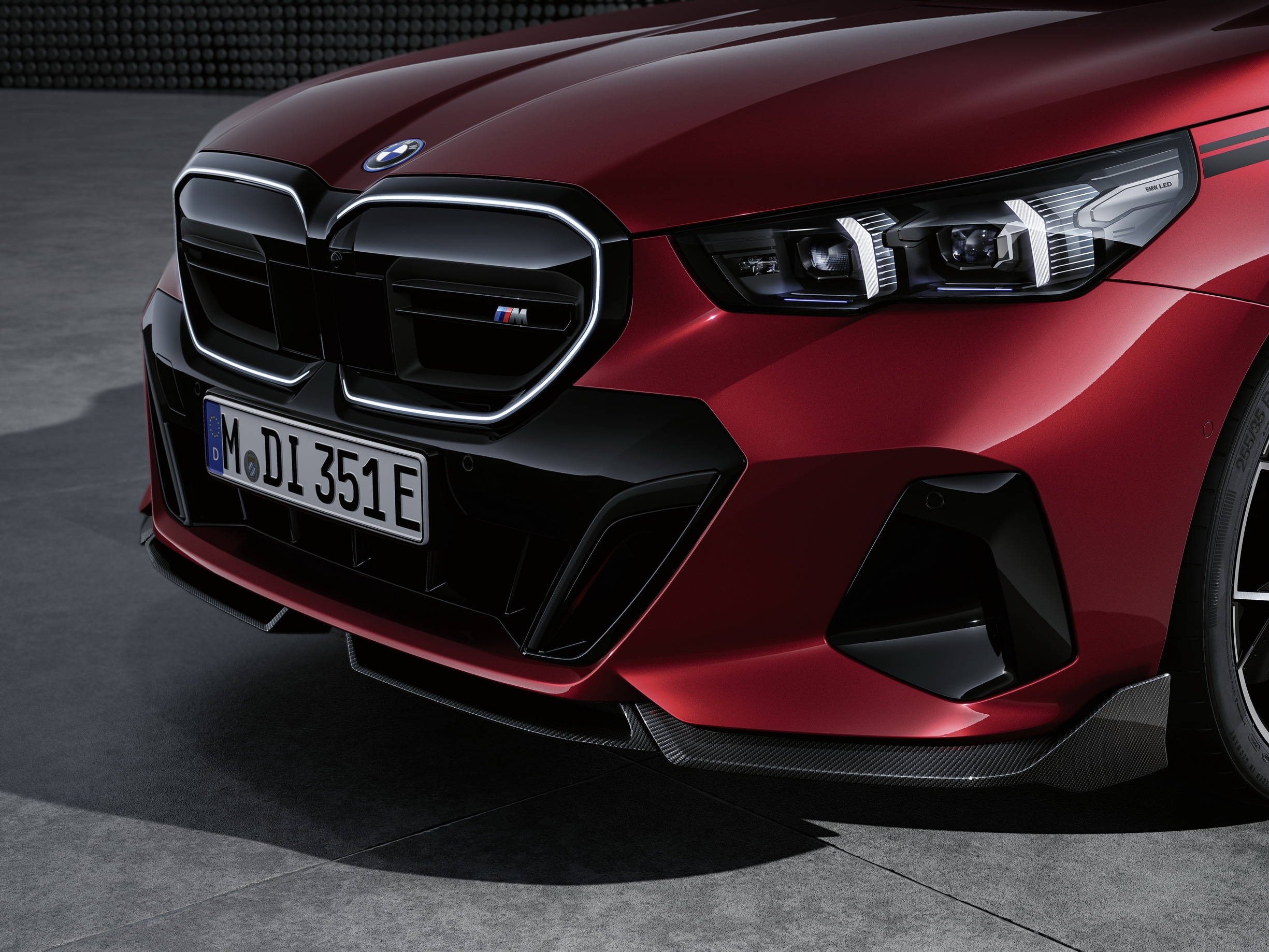 2024 BMW i5 M60 M Performance 16