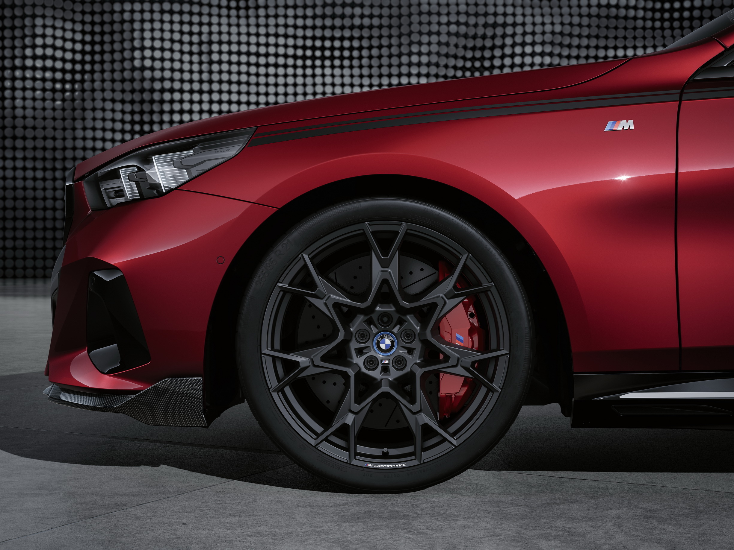 2024 BMW i5 M60 M Performance 18