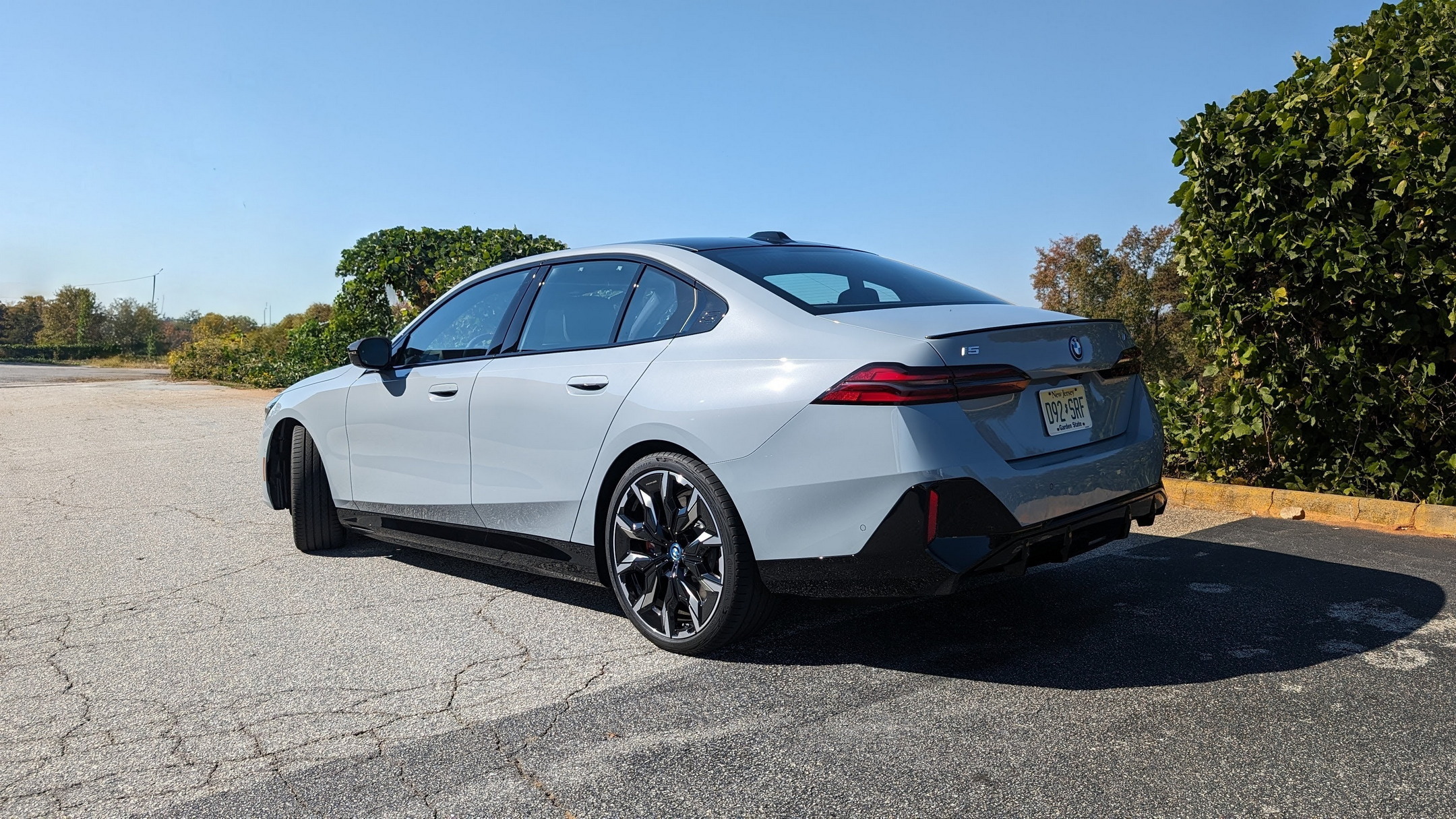 2024 BMW i5 M60 xDrive by Stephen Rivers for Carscoops 15