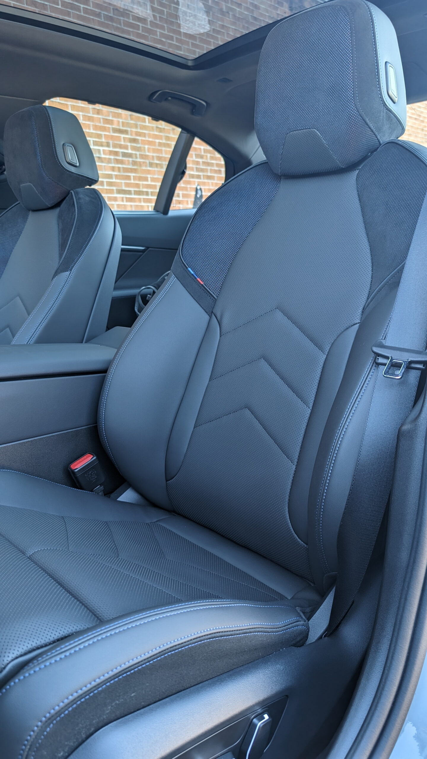 2024 BMW i5 M60 xDrive by Stephen Rivers for Carscoops 38