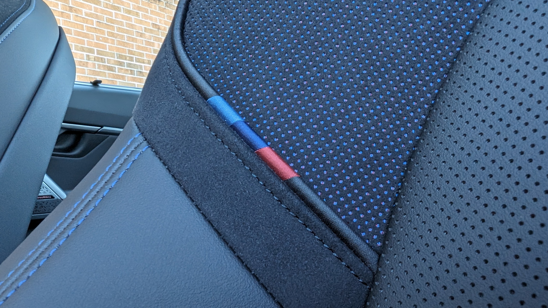 2024 BMW i5 M60 xDrive by Stephen Rivers for Carscoops 39