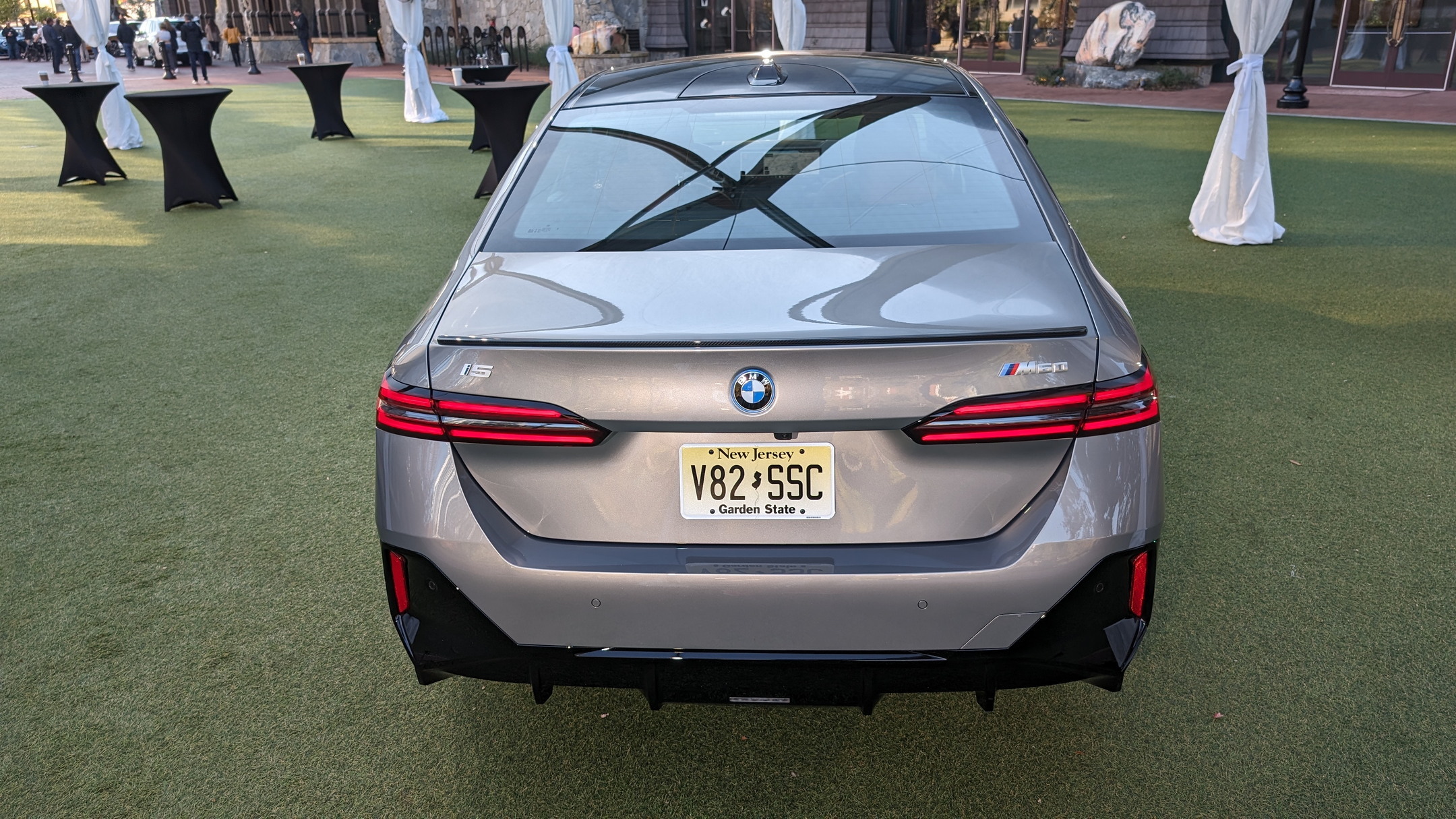 2024 BMW i5 M60 xDrive by Stephen Rivers for Carscoops 6