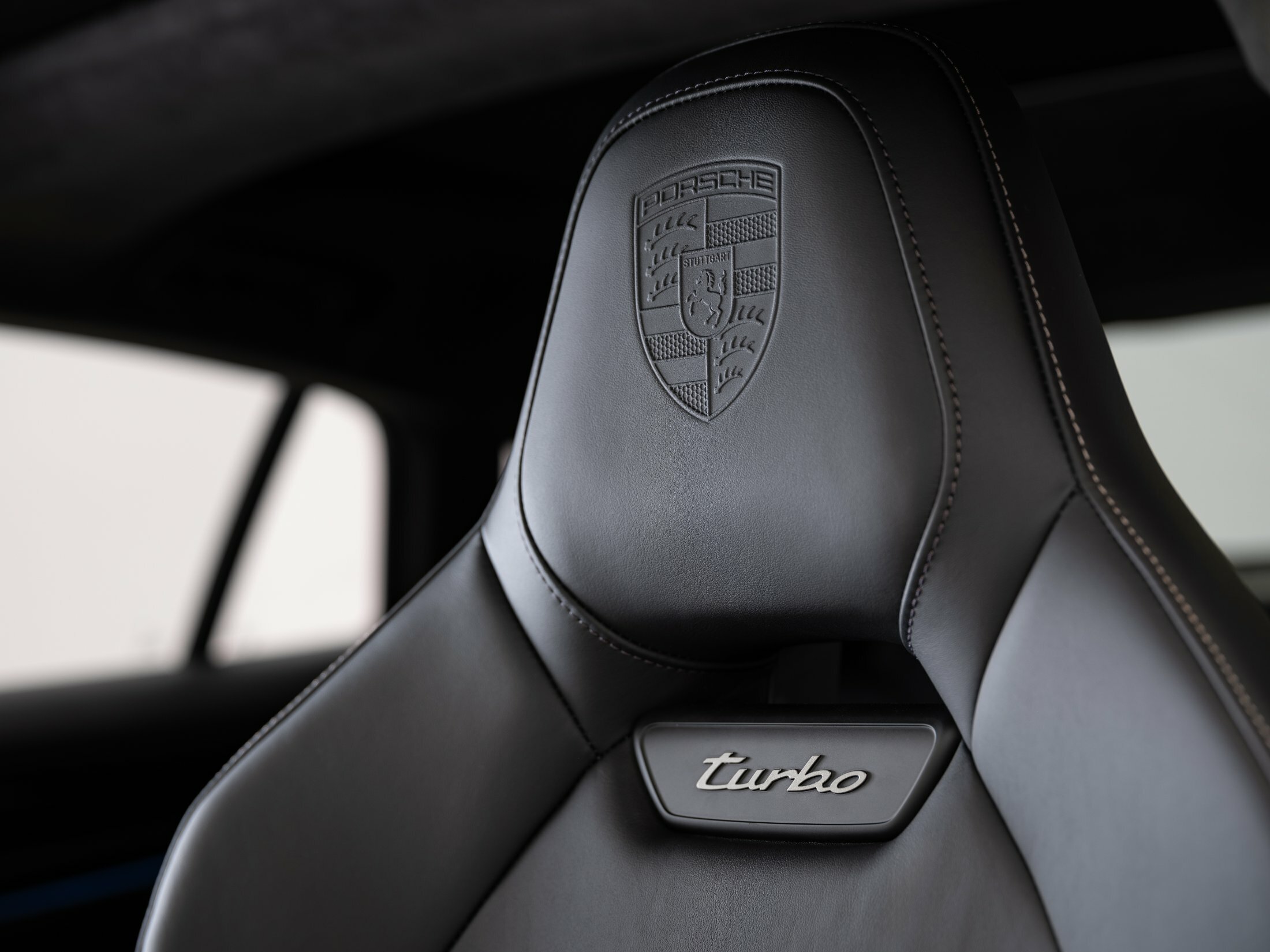 2024 Porsche Panamera Turbo E-Hybrid (20)