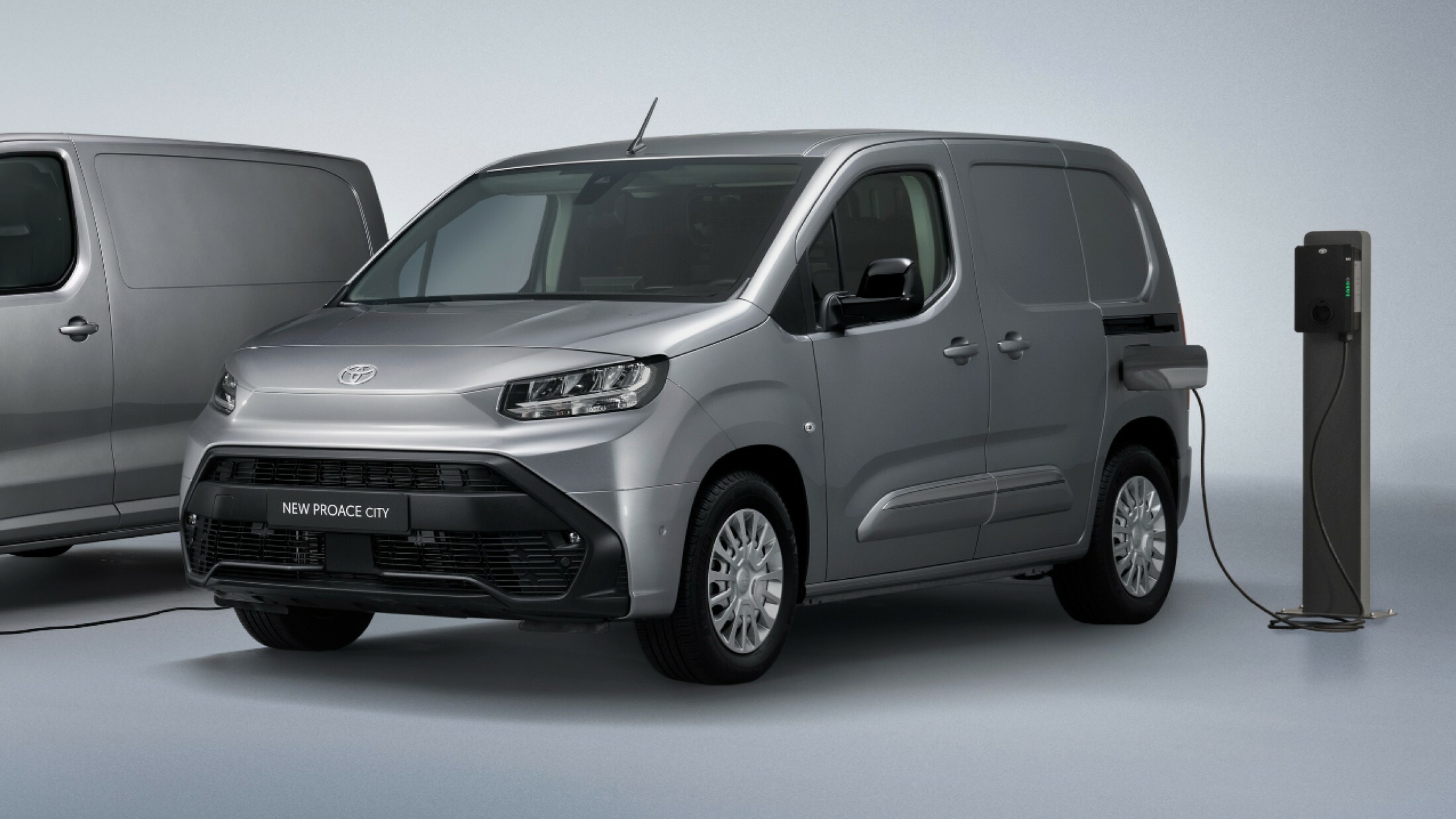 New Toyota Hilux Mild Hybrid Debuts Alongside Extended Family Of ProAce ...