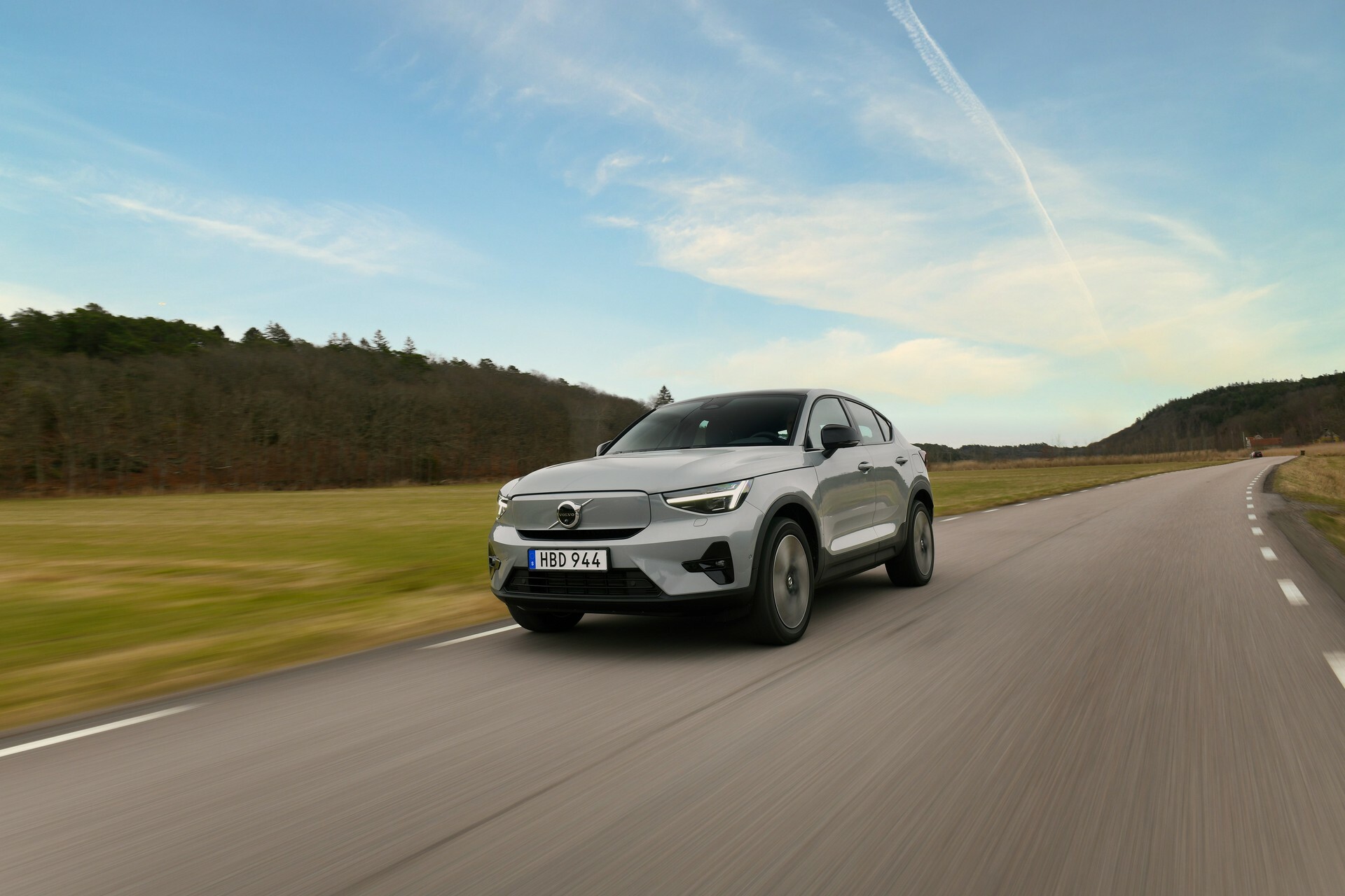 Volvo’s New C40 Recharge RWD Starts At $53,600, XC40 Recharge RWD Is