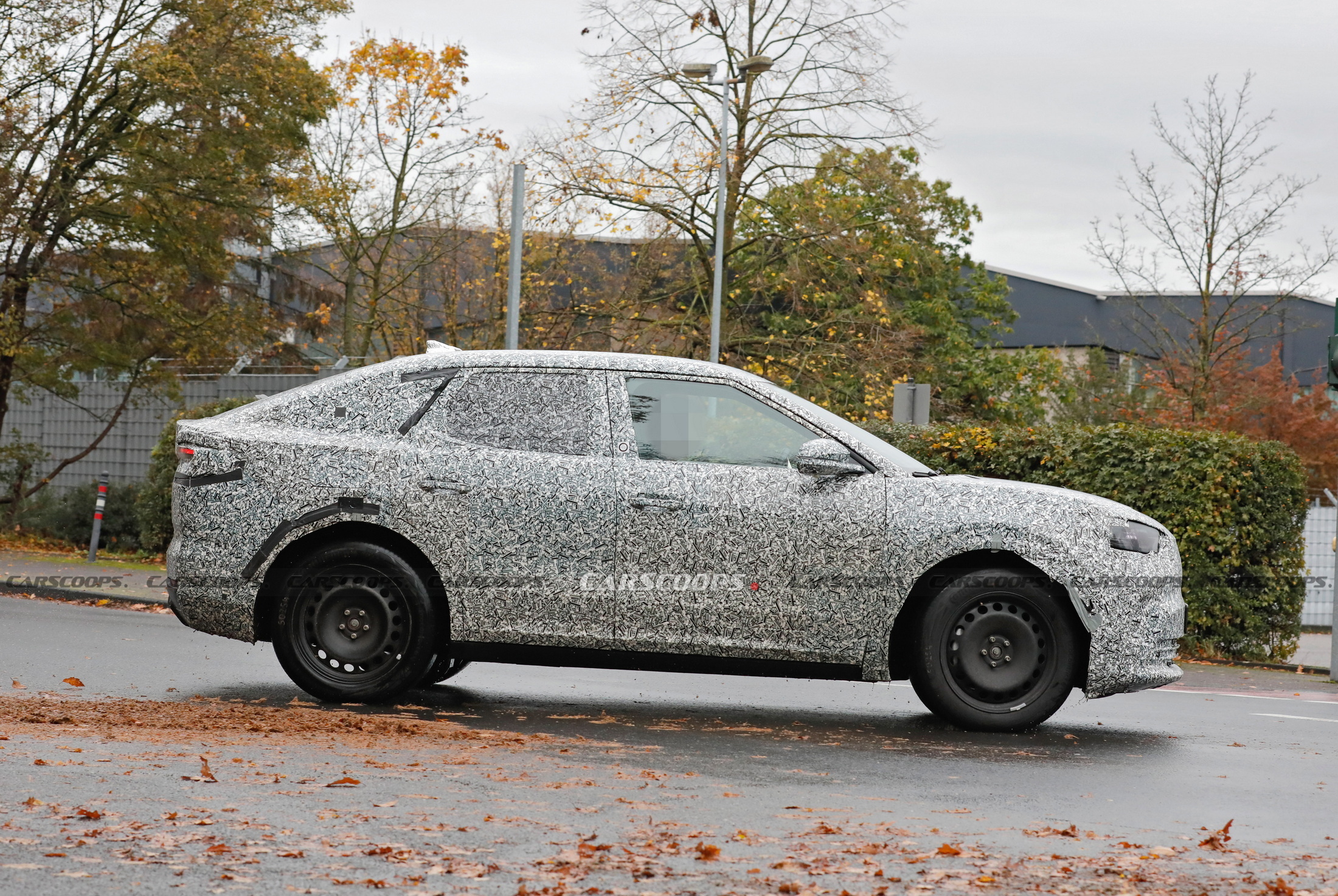 2025 Ford Capri SUV (Scoop) (8)