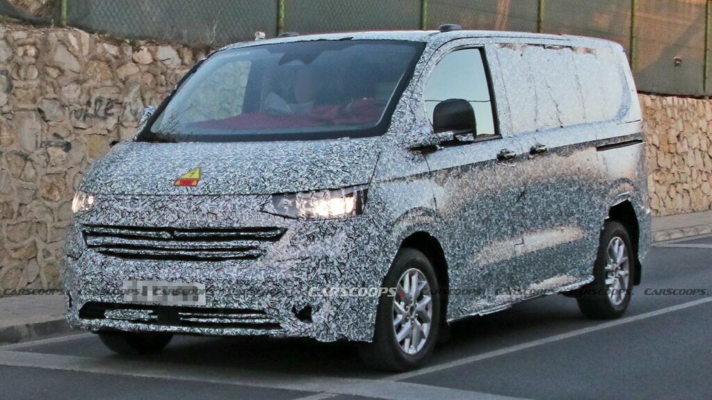  2025 VW Transporter Spotted Looking Happier Than The Ford Transit Custom It’s Based On